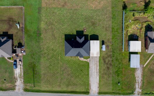 105 Glenbrook Dr, Calera OK