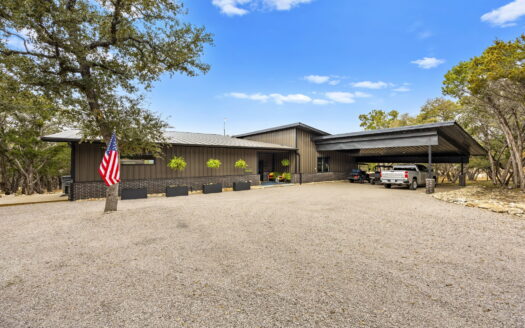 319 Impala Lane Lampasas TX 75660